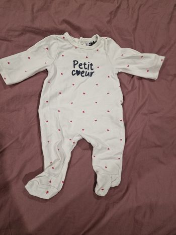 Pyjama bébé 1mois tape a l'œil 