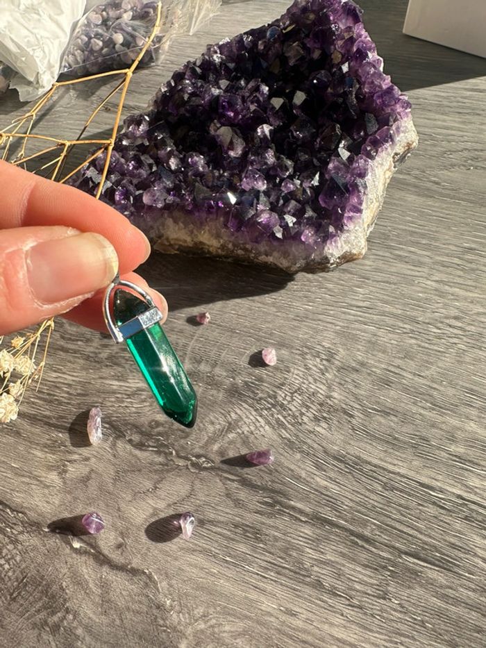 Pendentif pendule en cristal vert - Pierre naturelle - photo numéro 9