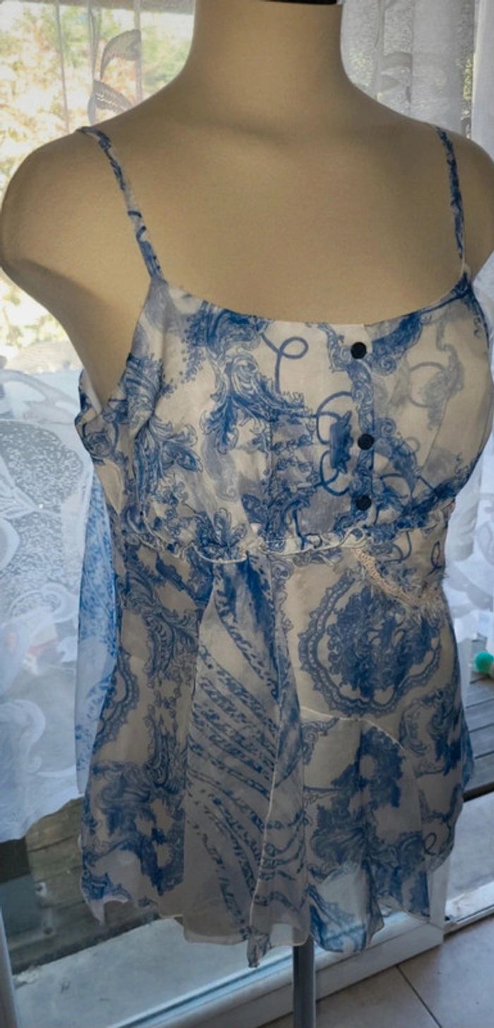 Très beau Débardeur juju et Christine M/L - photo numéro 2