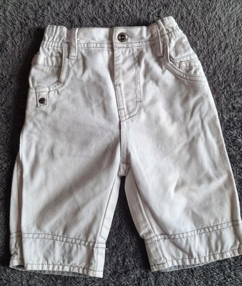 Short jeans