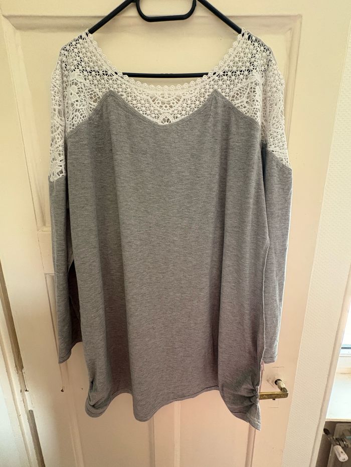 Plusieurs vêtements grandes tailles - photo numéro 7