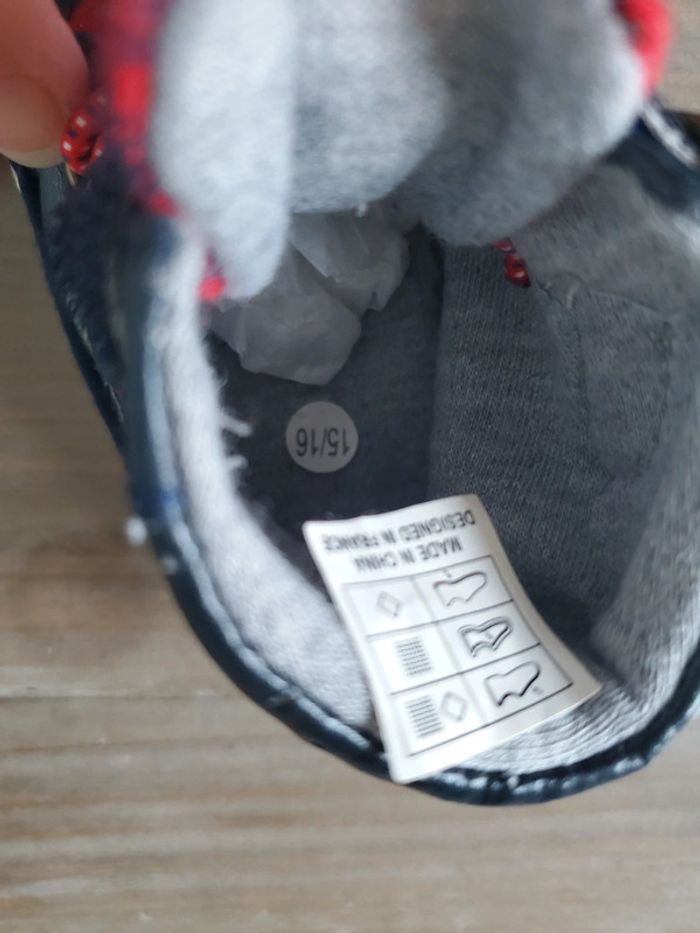 Chaussure bébé - photo numéro 3