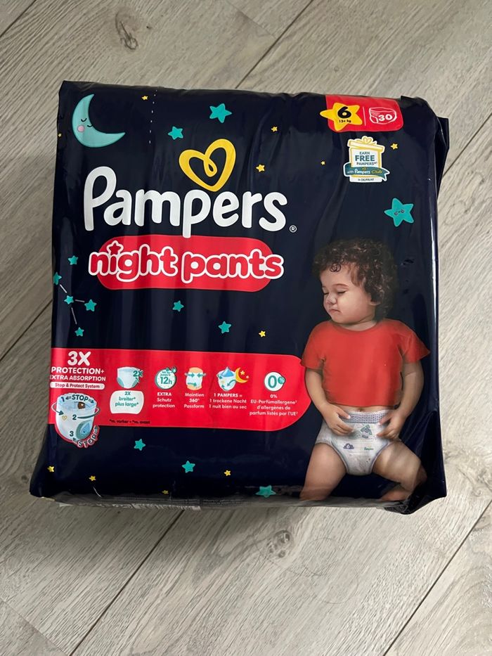 Lot 2 paquets Pampers Night taille 6 - photo numéro 3