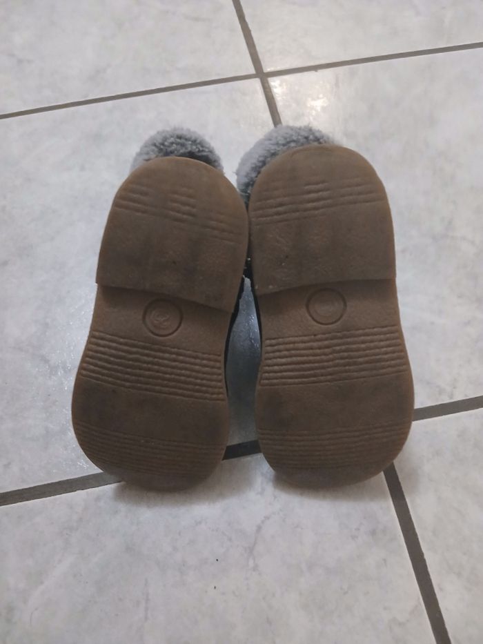 Lots de chaussures 🩰 fille - photo numéro 10