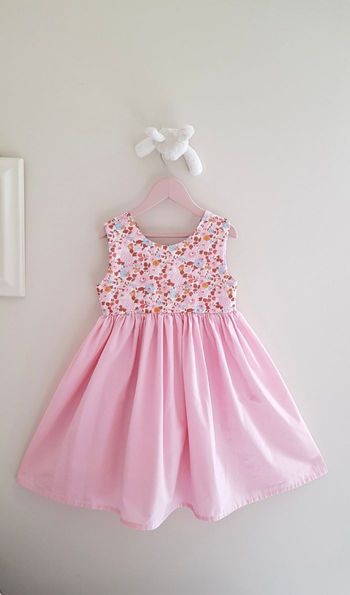 Robe Liberty taille  7 ans 🪷