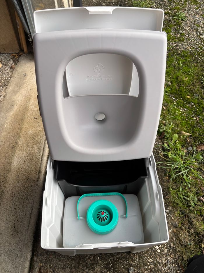 Toilette à séparation - photo numéro 4