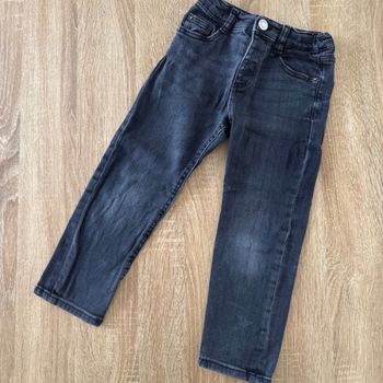 Jeans regular • Zara
