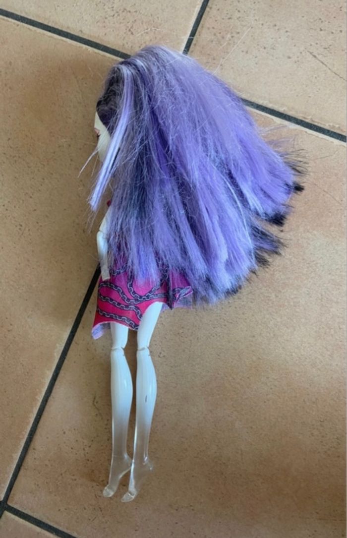 Poupée Spectra Vondergeist Ghoul Spirit - photo numéro 3