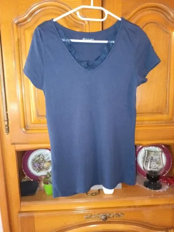 Tee-shirt femme taille 42 44