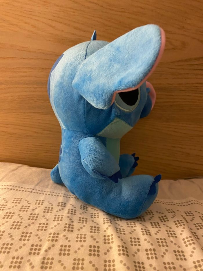 Peluche STITCH 25cm NEUVE - photo numéro 3