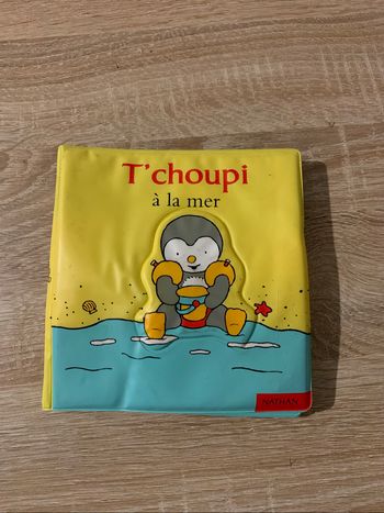 Livre de bain T’choupi à la mer