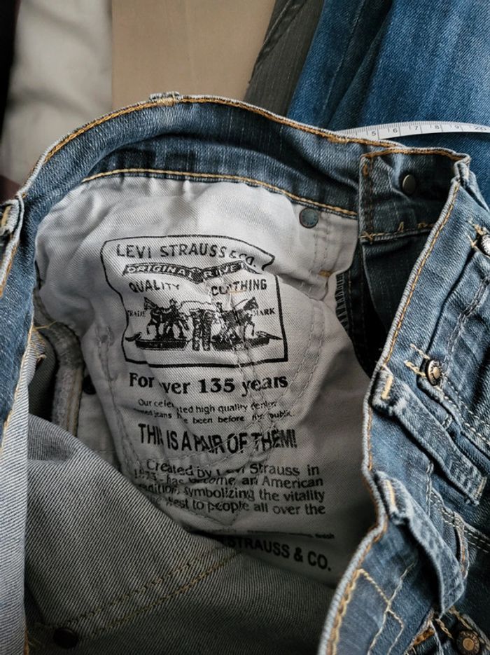 Jean levi's 504 taille 37/38 - photo numéro 10