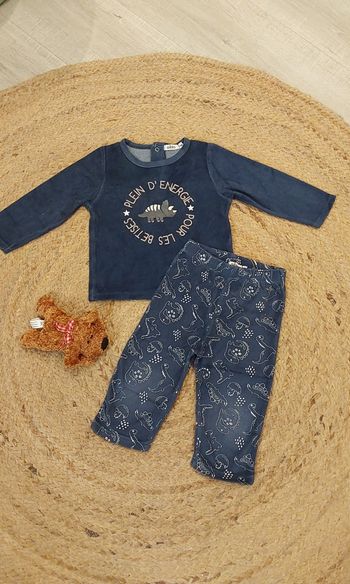 Pyjama bleu marine velour 12 /18 mois 81 cm 
Gemo 