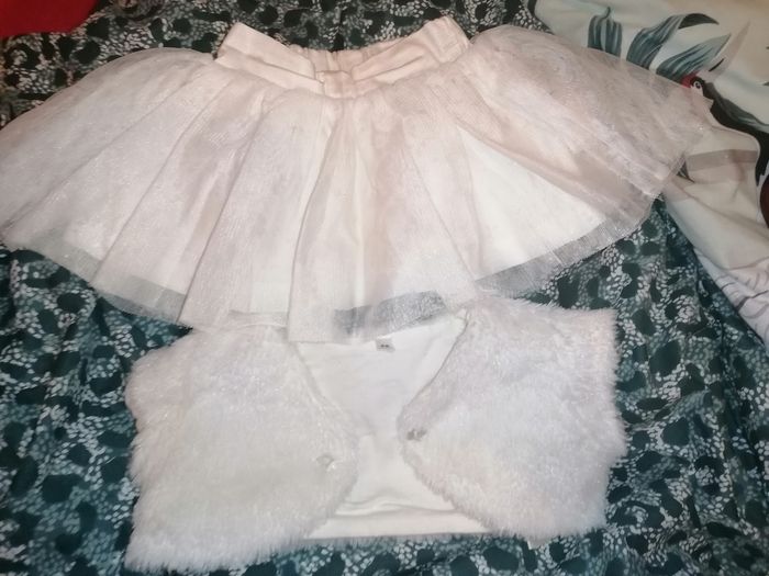 Vêtements fille 3.9 mois - photo numéro 1