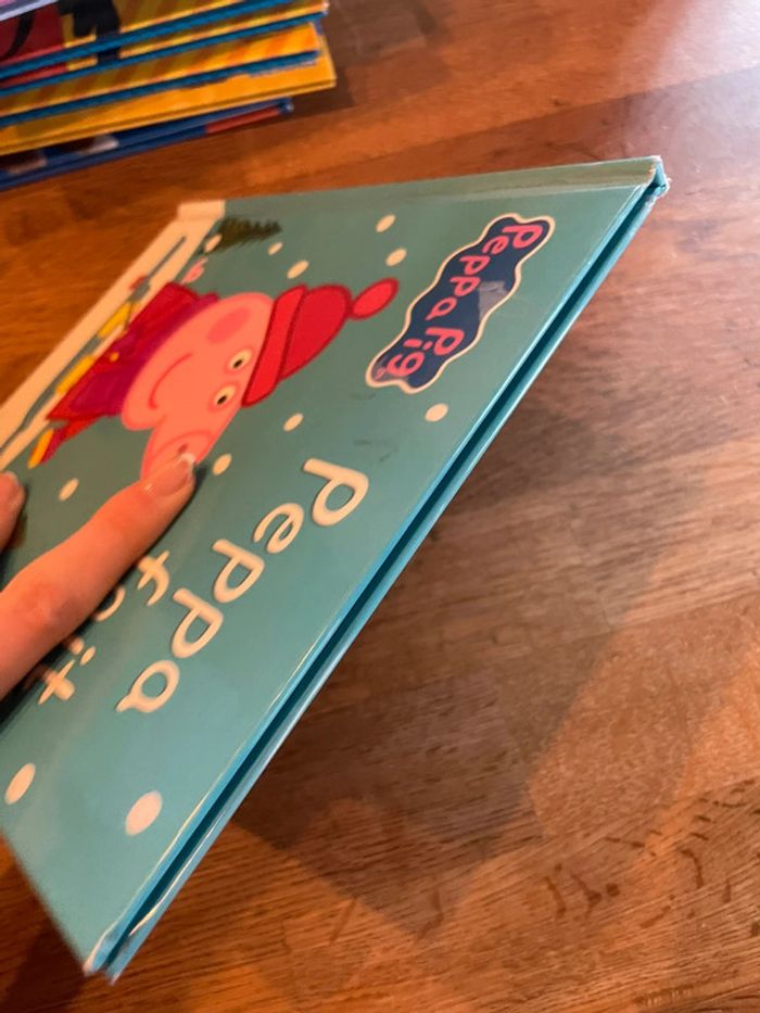 Livre Peppa Pig Peppa fait du ski - photo numéro 5