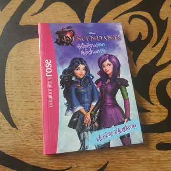 Fête d’Auradon – Bibliothèque Rose (8-10 ans)