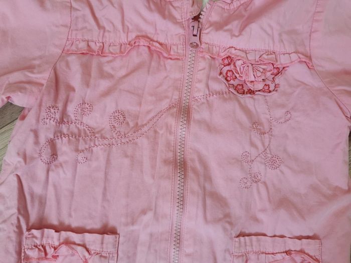 Veste coupe vent 18 mois - photo numéro 3