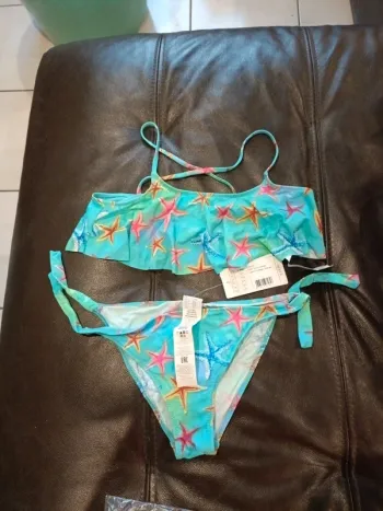 Maillot deux pièces calzedonia 12 ans