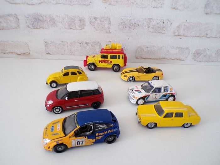 Lot de voitures Mondo Motors et autres..   (J1)