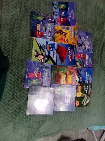 Lot de 13 livres pyjamasque