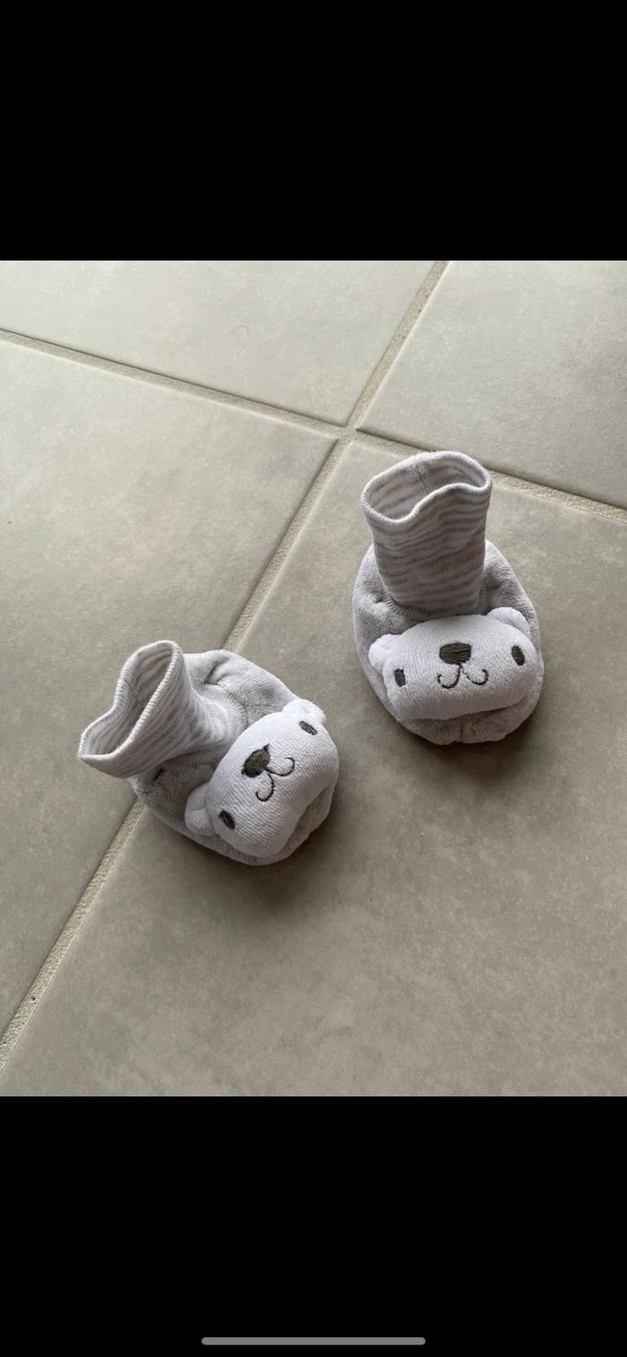 Chaussons bébé mixte Neuf 0-6 mois