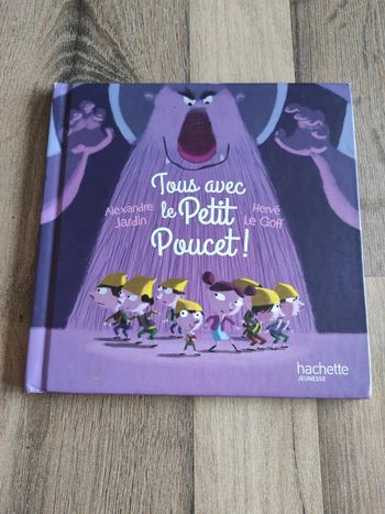 Livre : Tous avec le Petit Poucet !