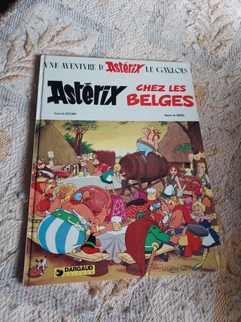Magnifique bande dessinée Asterix