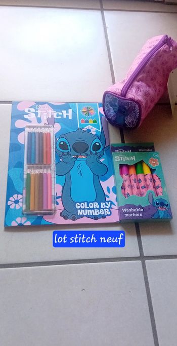 Lot stitch neuf