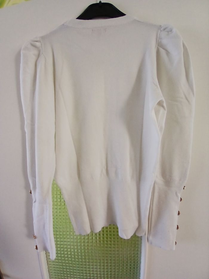 Pull blanc - photo numéro 2