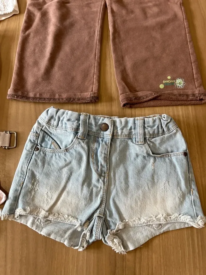 Gros lot fille 5 ans - photo numéro 2