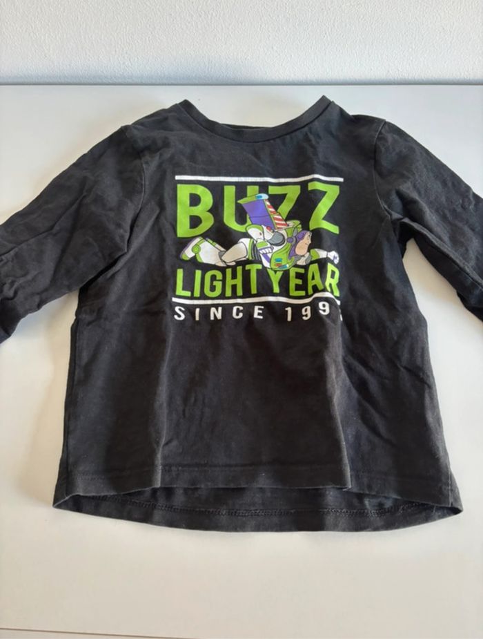 Tricot buzz l’éclair