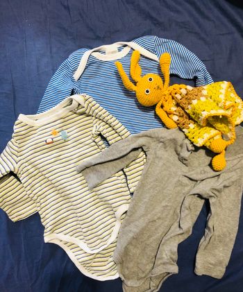 Lot de 3 bodies + doudou