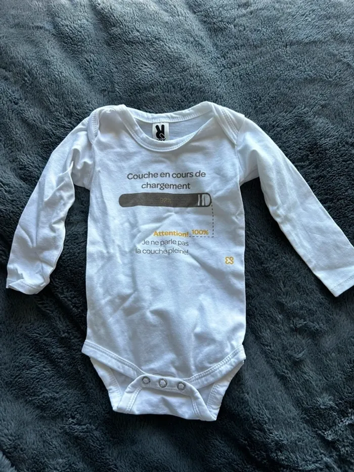 Body bébé taille 3 mois
