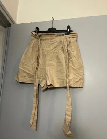 Short Zara