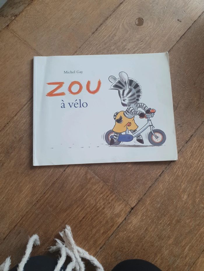 Livre zou à velo