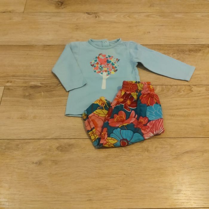 Ensemble 2 pièces bébé fille pantalon et tee-shirt