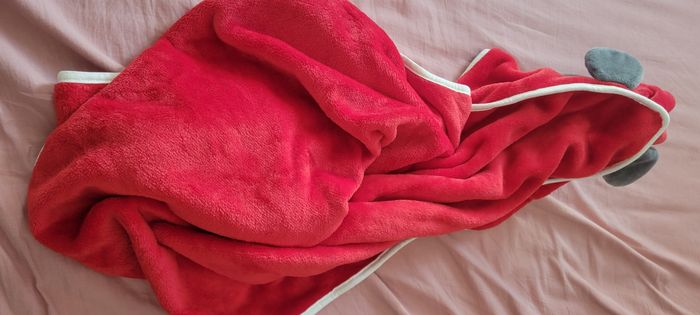 Plaid minnie 80×80 neuf - photo numéro 5