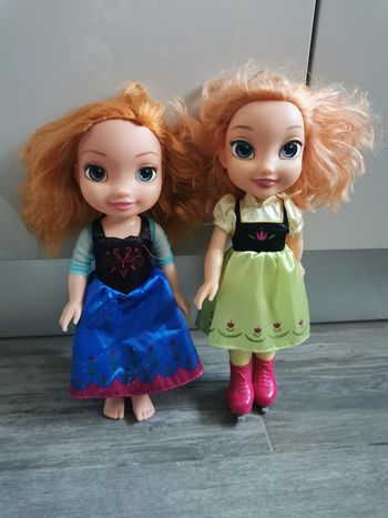 Lot de poupées 33 cm de Reine des Neiges