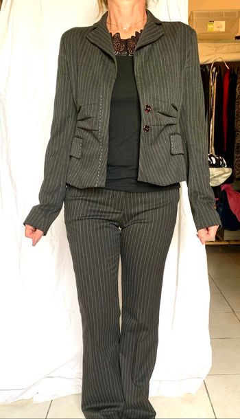 Tailleur pantalon Sinéquanone