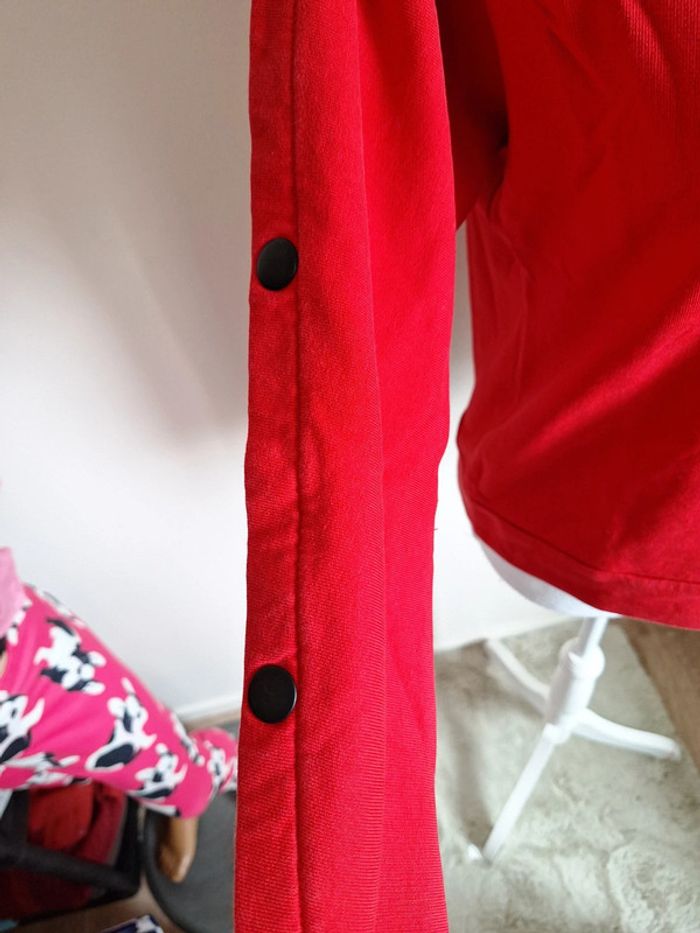 Sweat M (18ans) kiabi rouge #F38M-094 - photo numéro 3