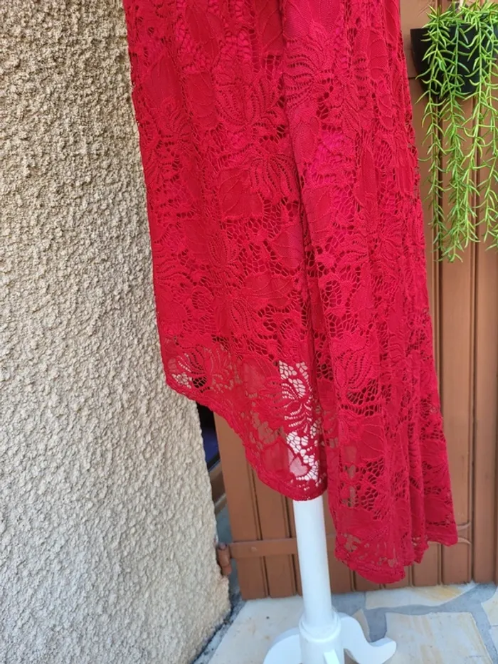Robe dentelle asymétrique rouge framboise taille 46 - photo numéro 8