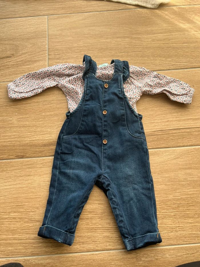 Ensemble T-shirt et salopette 3 mois Neuf Obaïbi