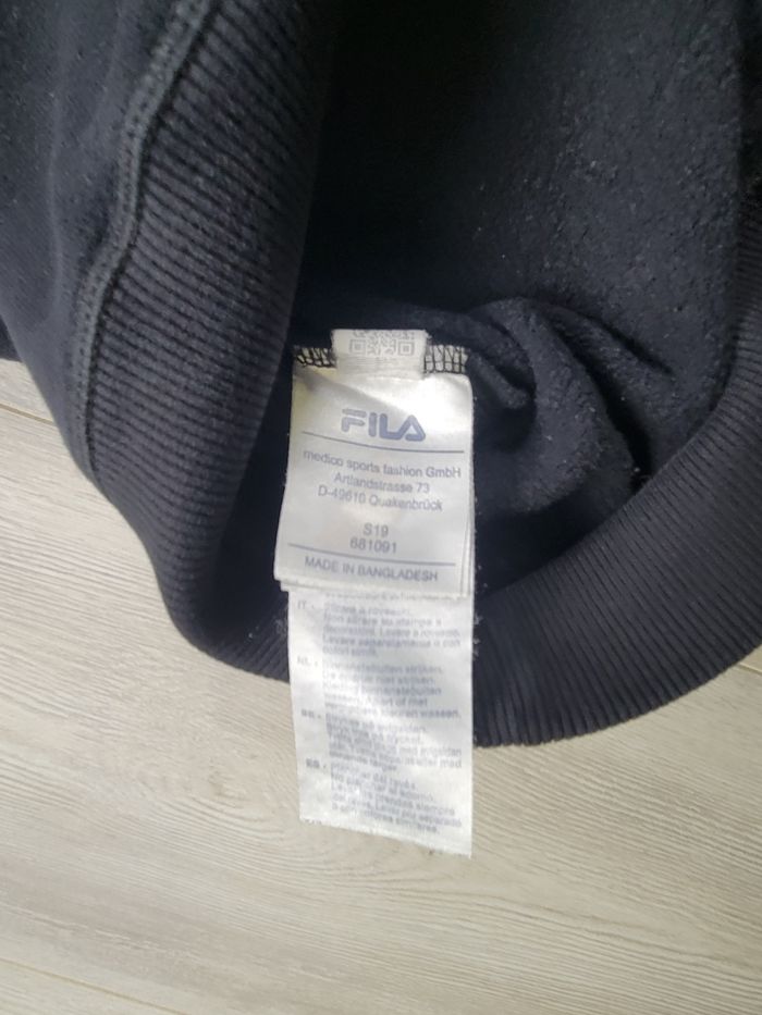 Sweat FILA noir – Logo XXL – Taille L – Excellent état - photo numéro 7
