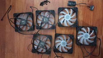 Ventilateurs auto-RGB MSI
