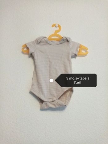 Bodie ~tape à l'œil ~3 mois~ rayé rose et beige