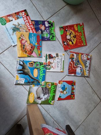 Lot 9 revues enfant 4 et 7 ans