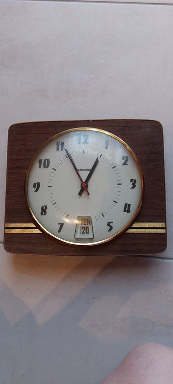 Pendule vintage en formica bayard