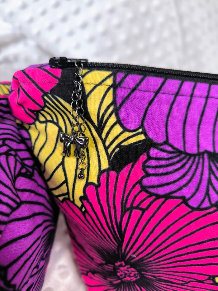 Trousse de toilette doublée et ses lingettes en éponge de bambou - photo numéro 2