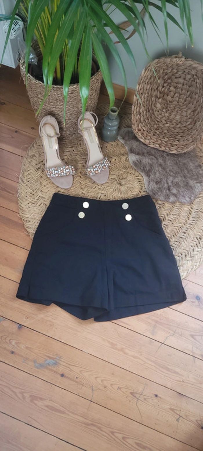 Joli short taille haute Lefties Taille M Parfait état