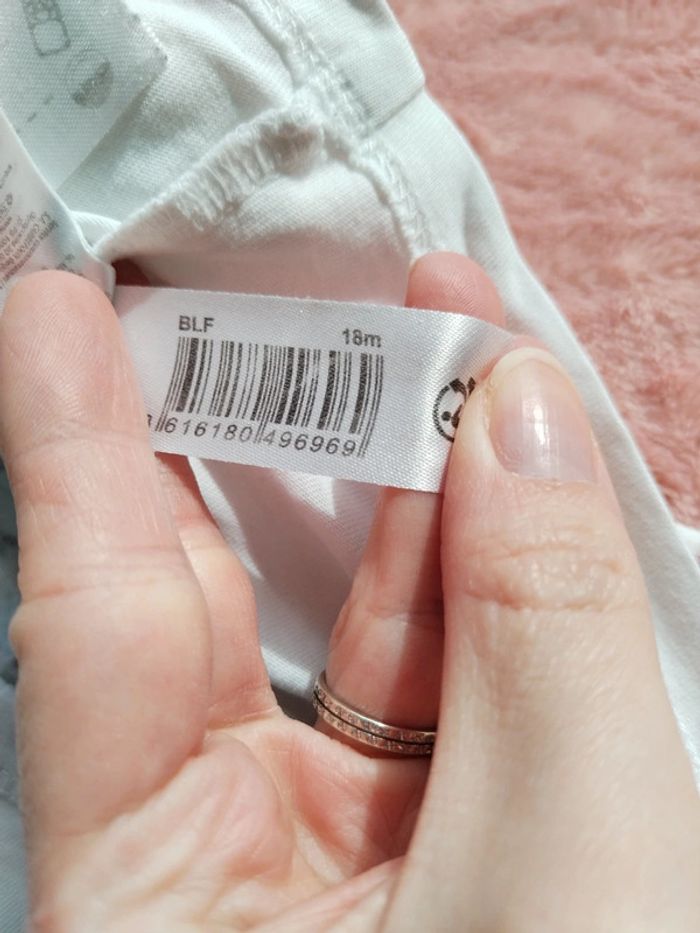 Legging et tee shirt - photo numéro 2